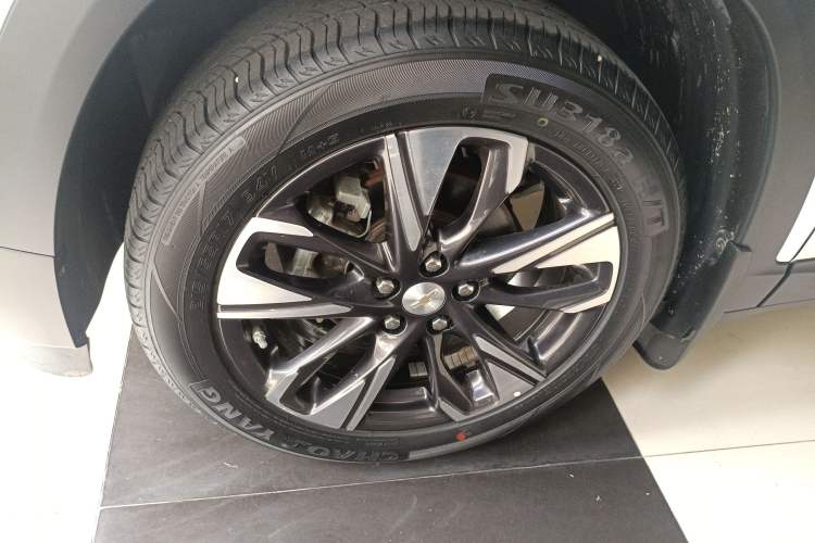 Used Chevrolet Trax 2021 325T Automatic Fun Edition China VI Standard Exterior 4