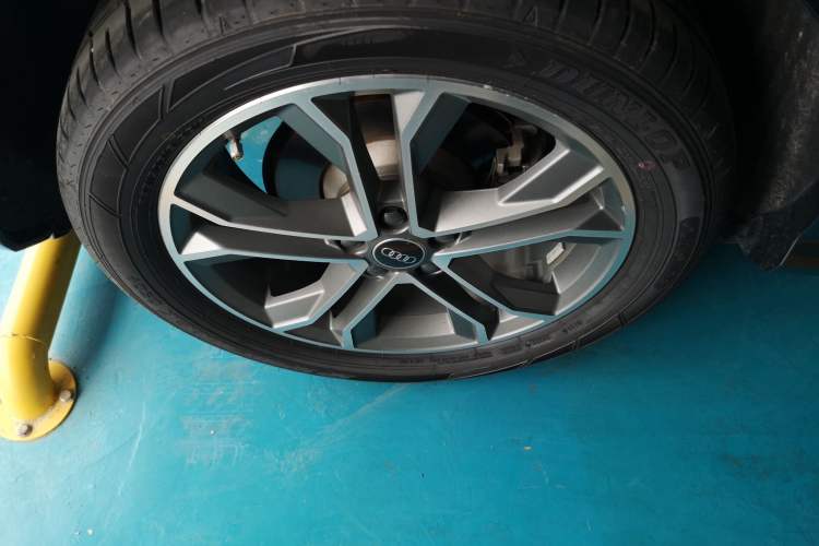 Used Audi Q3 2022 40 TFSI Fashion Dynamic Model
