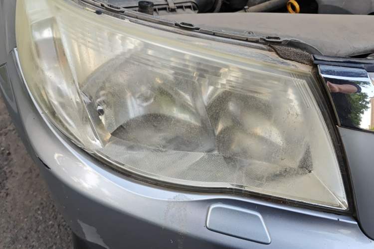 Used Subaru Forester 2012 Classic 2.5XS Automatic Luxury Edition Right Front Headlight