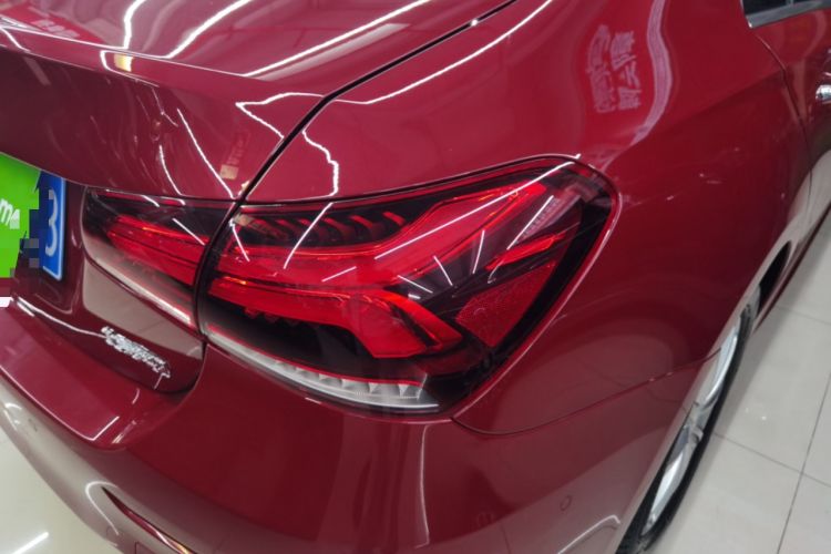 Used Mercedes-Benz A-Class 2021 A 200 L Sport Sedan Fashion Model
