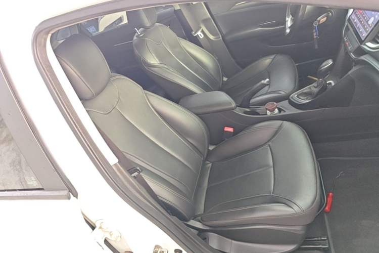 Used Buick GT 2018 18T Automatic Elite Model