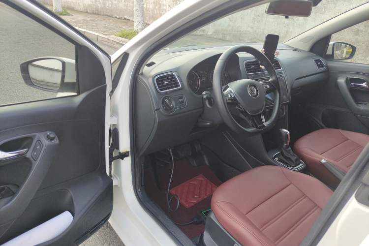 Used Volkswagen Polo 2018 1.5L Automatic Enjoyment Model Driver Seat