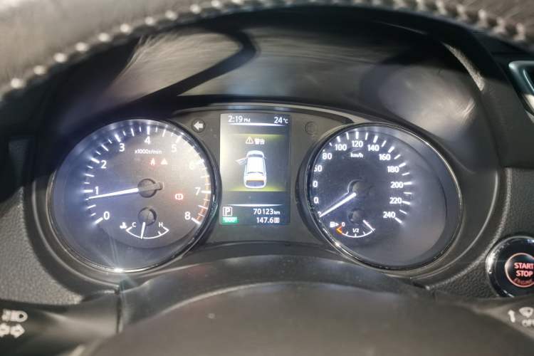 Used Nissan Qashqai 2017 2.0L CVT Luxury Edition China VI Standard Instrument Cluster