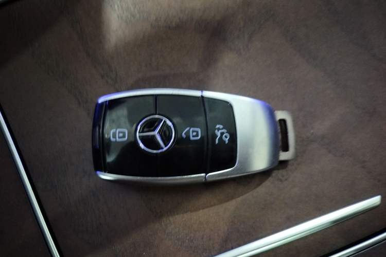 Used Mercedes-Benz E-Class 2022 Revised Version E 300 L Fashion Edition