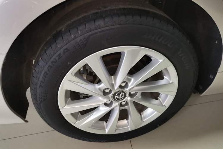 Used Toyota Camry 2021 2.0G Luxury Edition