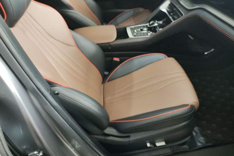 Used BYD Song PLUS 2020 1.5T Automatic Flagship Edition Right Front Seat