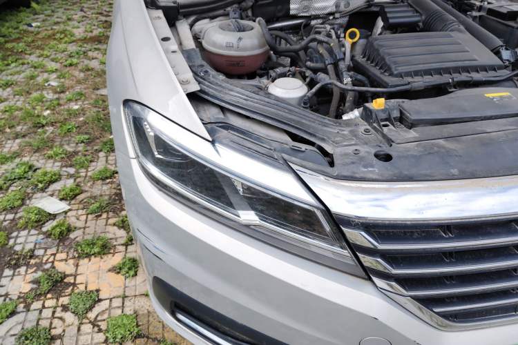 Used Volkswagen Lavida 2019 280TSI DSG Comfort Edition China VI standard Right Front Headlight