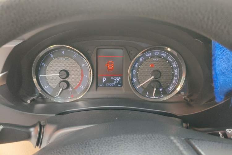 Used Toyota Corolla 2014 1.6L CVT GL-i Instrument Cluster