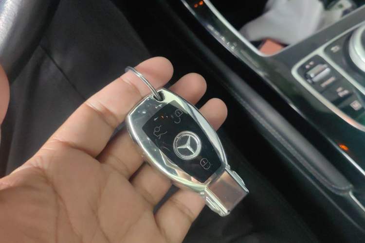 Used Mercedes-Benz GLC Coupe 2017 GLC 200 4MATIC Coupe SUV