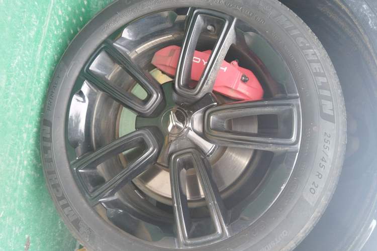 Used VOYAH FREE 2025 318 318 km Rear-Drive Touring Edition