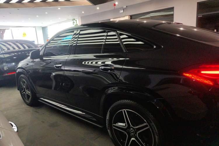 Used Mercedes-Benz GLE Coupe 2024 GLE 450 4MATIC Coupe SUV Fashion Model