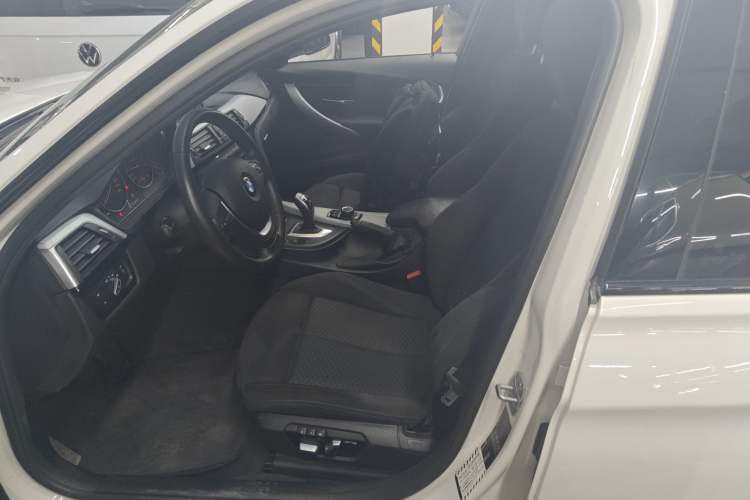 Used BMW 3 Series 2017 320i M Sport
