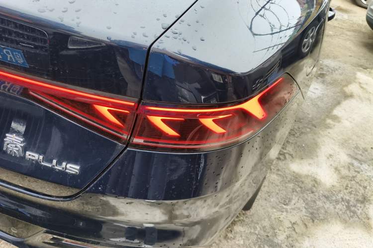 Used BYD Qin PLUS 2023 Champion Edition DM-i 55KM Leading Model