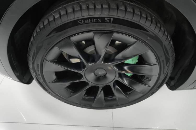 Used Tesla Model Y 2021 Standard Range Rear-Wheel Drive Version
