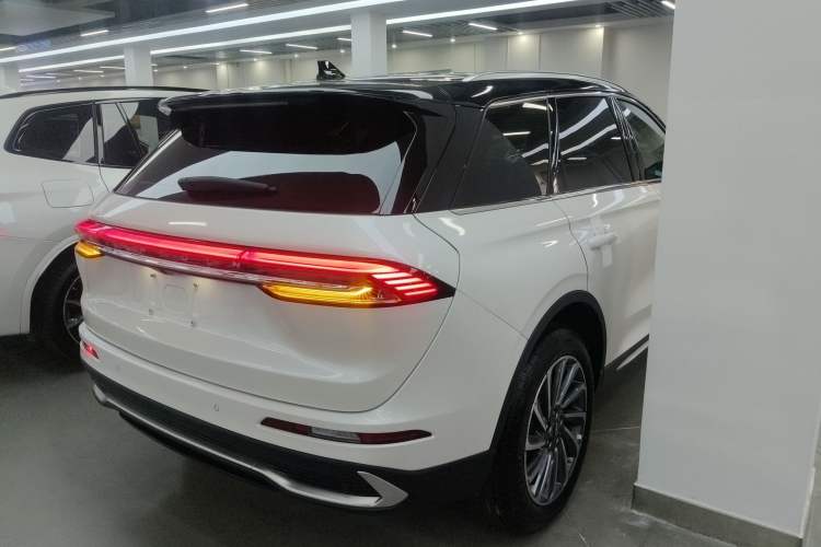 Used Lincoln Corsair 2024 2.0T Two-Wheel-Drive Luxury Edition