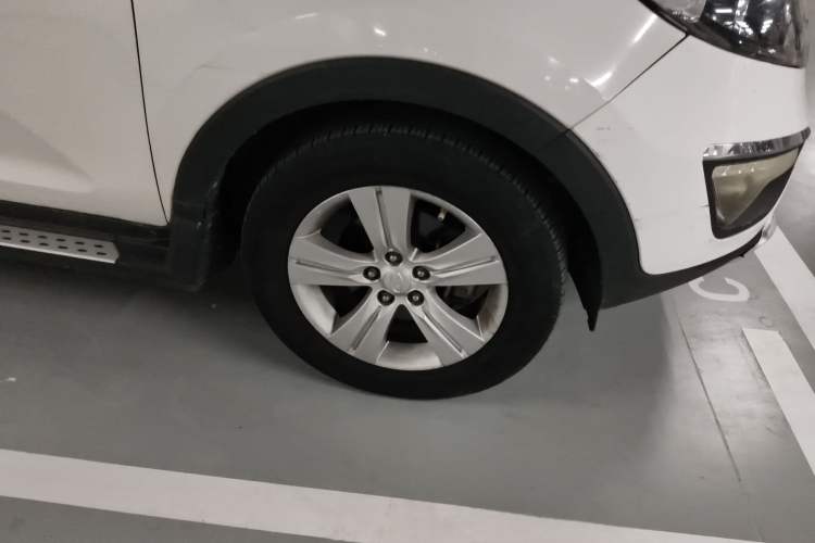 Used Kia Sportage R 2011 2.0L Automatic Two-Wheel Drive GLS