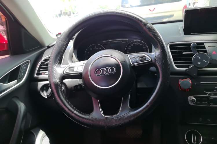 Used Audi Q3 2016 30 TFSI Fashion Model