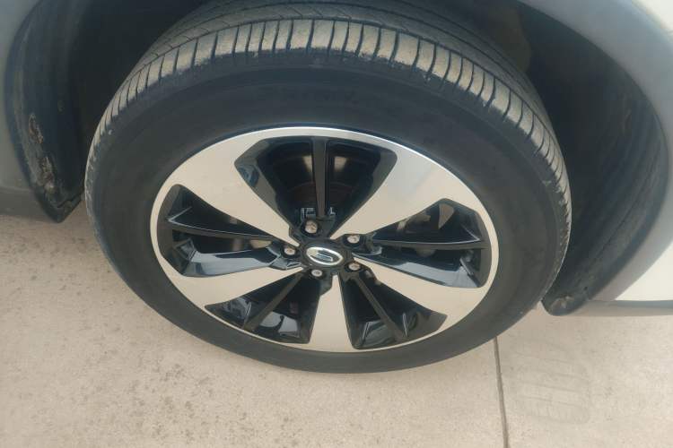 Used GAC Trumpchi GS4 2018 235T Automatic Two-Wheel Drive Luxury Smart Connectivity Millionth Anniversary Edition