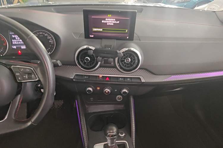 Used Audi Q2L 2022 35 TFSI Progressive Dynamic Edition
