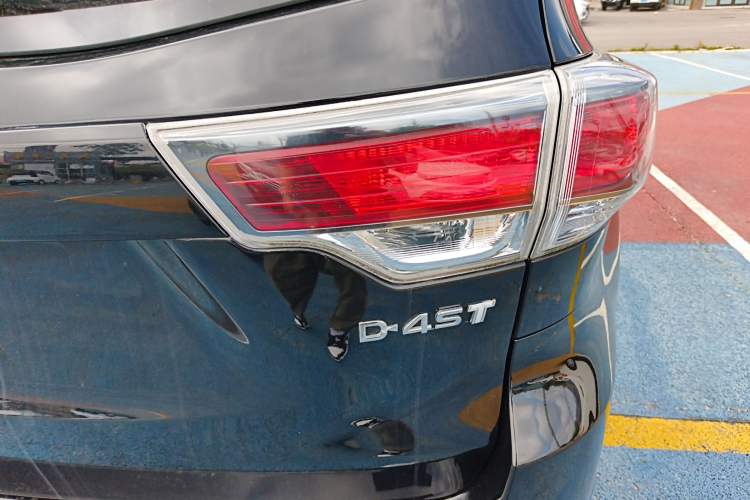 Used Toyota Highlander 2015 2.0T Two-Wheel Drive Elite Edition 7 Seats
