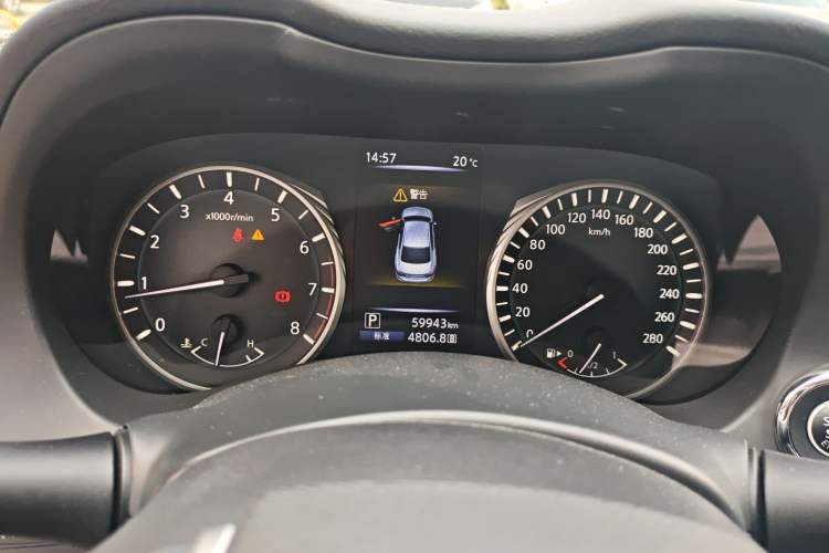 Used Infiniti Q50L 2018 2.0T Enjoyment Version China VI Standard