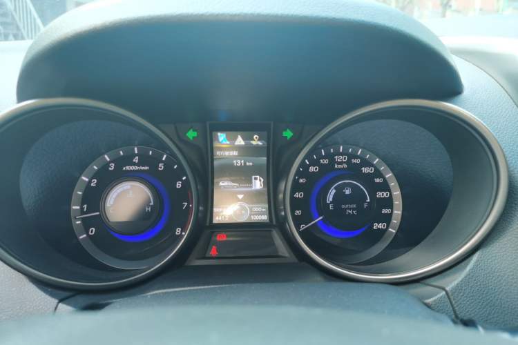 Used CHANGAN CS75 2014 2.0L Manual Luxury Version China IV Standard