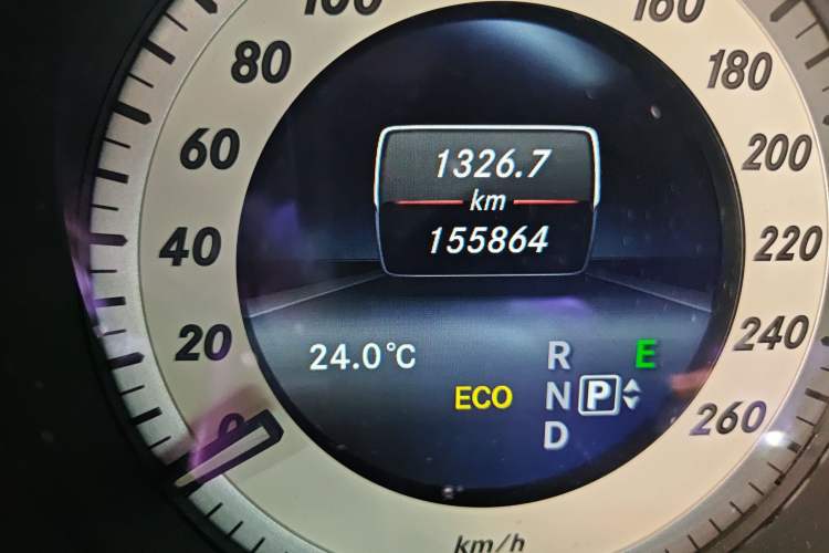 Used Mercedes-Benz E-Class 2015 Restyled E 260 L Sport Edition Odometer Close Up