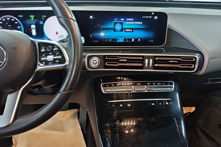 Used Mercedes-Benz EQC 2020 EQC 350 4MATIC Audio And AC Panel