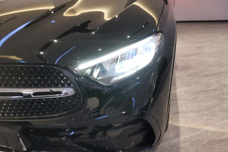 Used Mercedes-Benz GLC 2025 GLC 260 L 4MATIC Luxury Model Left Front Headlight