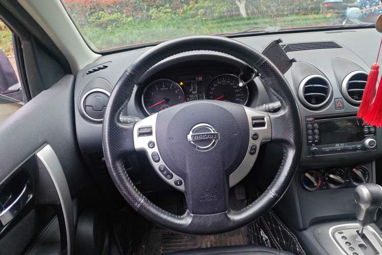 Used Nissan Qashqai 2012 2.0 XL Fire CVT 2WD

