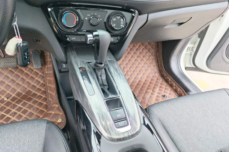 Used Honda XR-V 2019 1.5L CVT Comfort Version China VI Gear Lever