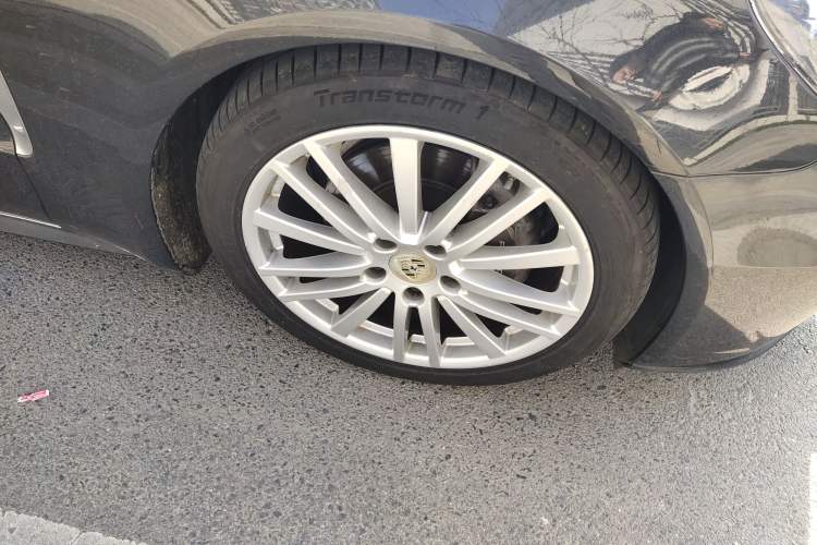 Used Porsche Panamera 2017 Panamera Executive Long Wheelbase 3.0T
