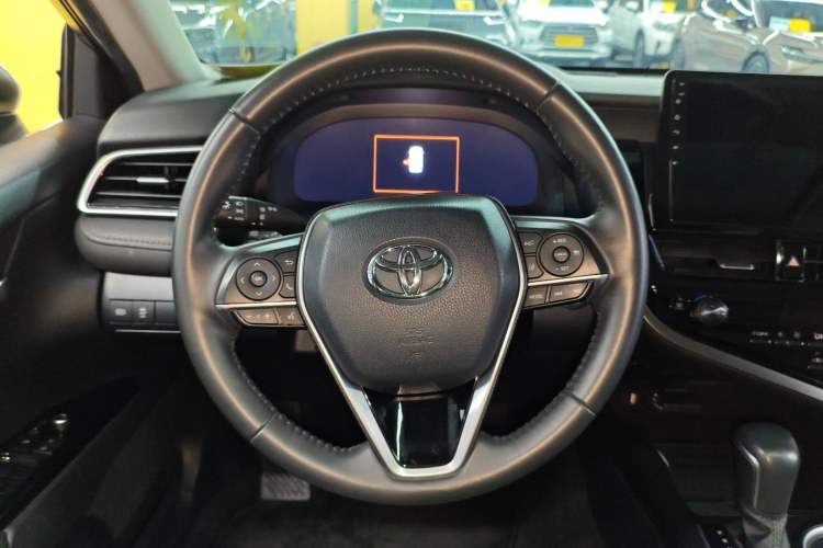 Used Toyota Camry 2021 2.5G Luxury Edition Steering Wheel