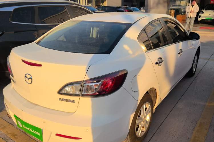 Used Mazda Mazda 3 2013 Sedan 1.6L Automatic Elite Model
