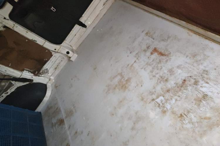 Used Jinbei Express 2020 2.0L Upgraded Version China VI Standard 6-Seater 1TZS Left Rear Seat