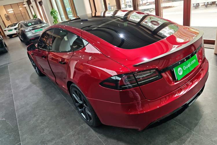 Used Tesla Model S 2023 Three-Motor All-Wheel-Drive Plaid Version
