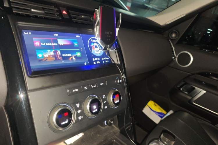 Used Land Rover Discovery 2017 3.0 SC V6 S
