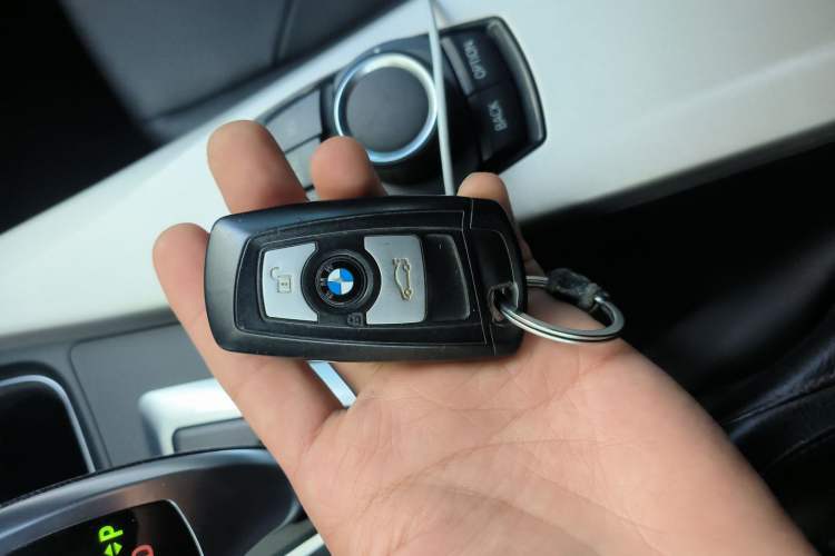 Used BMW 3 Series 2015 320Li Fashion Model