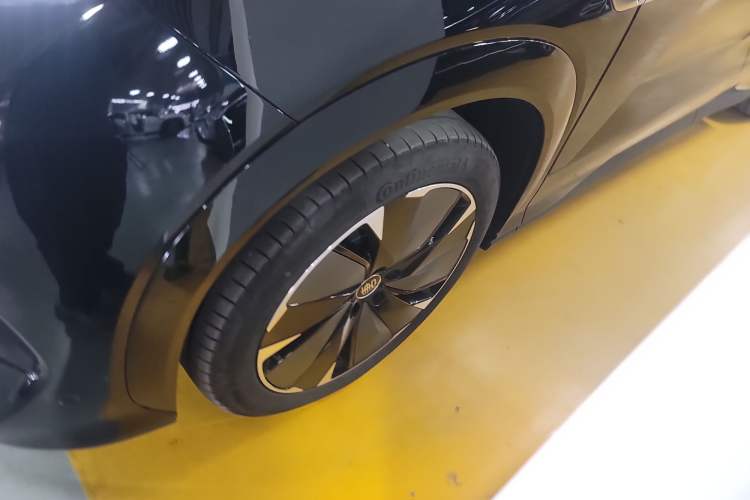 Used BYD Tang L 2025 EV 600KM All-Wheel-Drive LiDAR Flagship Model