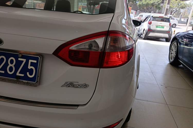 Used Ford Fiesta 2013 Sedan 1.5L Automatic Prestige Model Right Rear Taillight