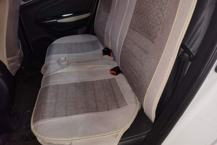 Used CHANGAN CS35 2017 1.6L Manual Luxury Model