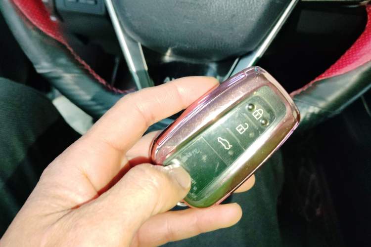 Used Toyota Avalon 2019 2.5L Ambition Version China VI Standard
