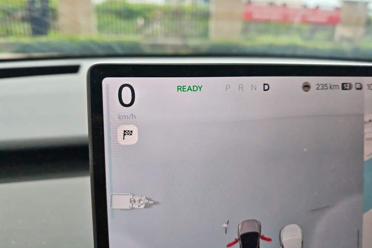 Used ONVO L60 2024 60 kWh Rear-Drive Version