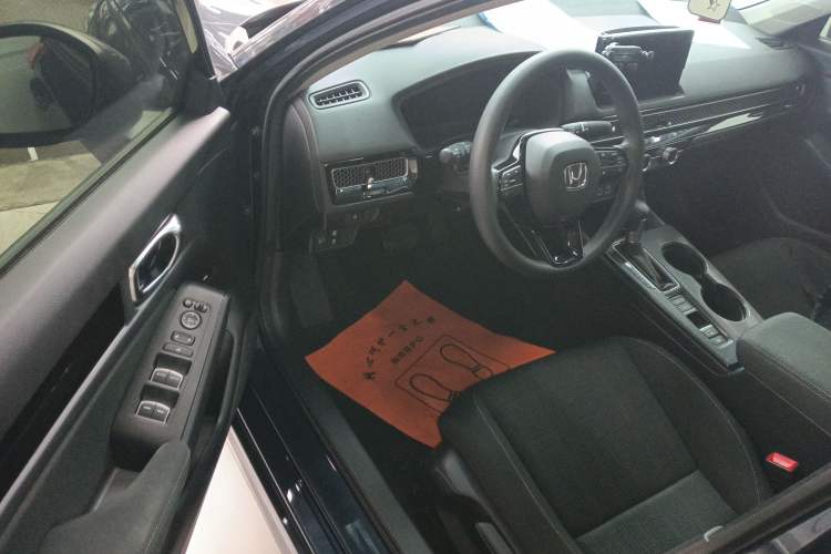 Used Honda Civic 2023 240TURBO CVT Dynamic Edition
