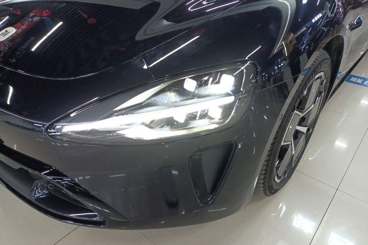 Used Xiaomi Auto SU7 2024 Rear-Drive Ultra-Long Range Advanced Pro-Level Intelligent Driving Version
