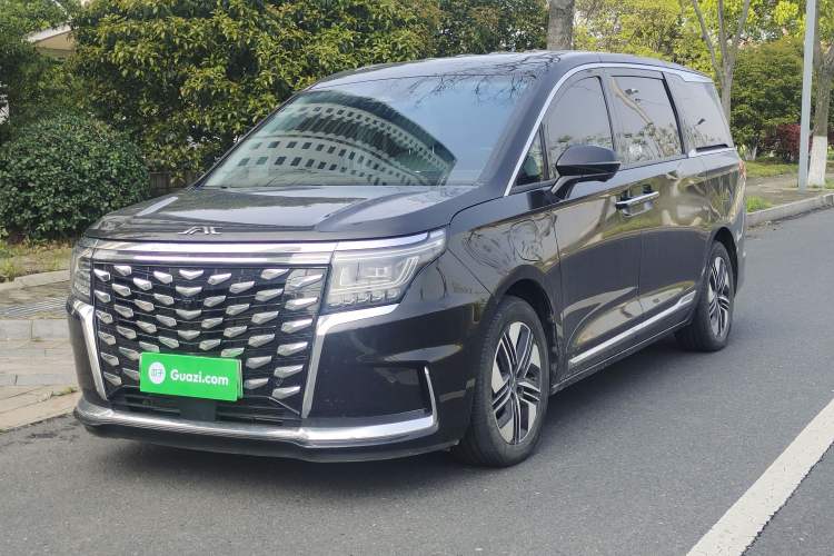 Used JAC Refine RF8 PHEV 2024 Zhiling Edition 1.5T 150KM Flagship Model – Lithium Iron Phosphate
