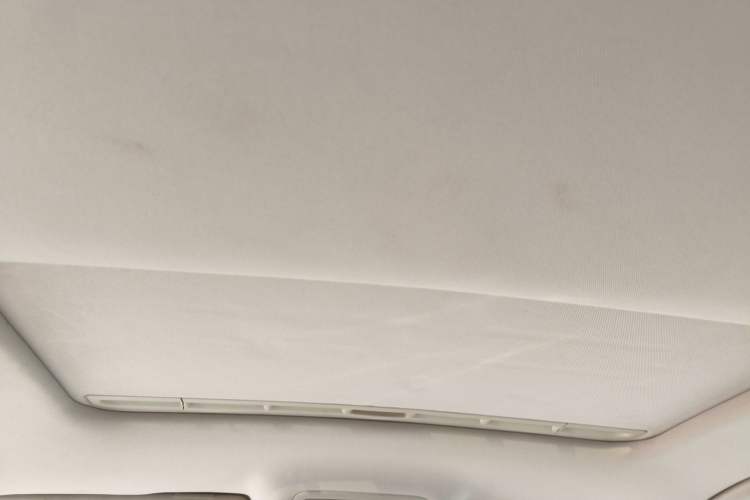 Used Skoda Superb 2013 1.8TSI Automatic Yashi Edition Headliner