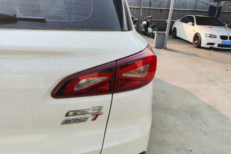 Used GAC Trumpchi GS3 2019 235T Automatic Elite Edition Right Rear Taillight