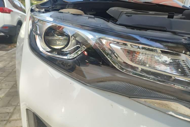 Used Geely Auto Emgrand GL 2021 UP 1.4T CVT Luxury Edition Right Front Headlight