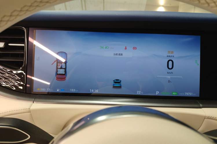 Used VOYAH FREE 2021 Four-Wheel Drive Standard Range-Extended Exclusive Luxury Package Instrument Cluster